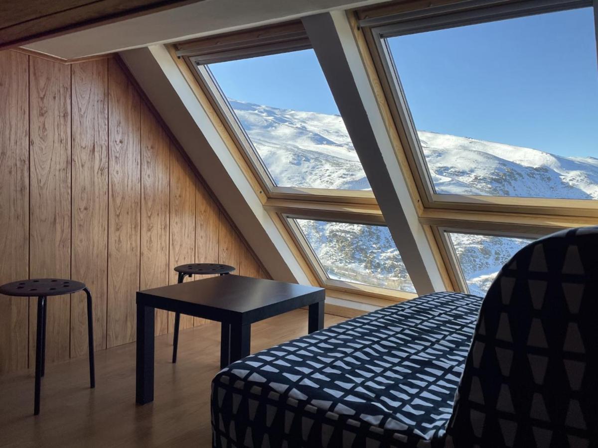 Sierra Nevada, Apartamento Abuhardillado Parking Y Wifi 外观 照片